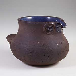 Small vase/bowl shaped like a bird by dybdahl of denmark