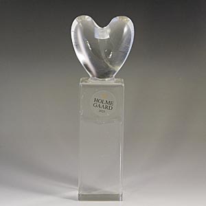 hilmegaard clear glass candle holder heart on a pedesatl