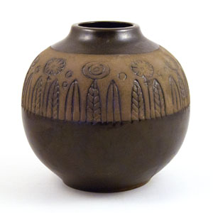 upsala ekeby ball vase designed by goran andersen
