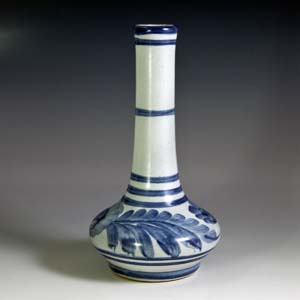 aksini longnecked vase