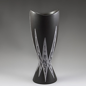 Soholm Burgundia vase form by Holm Sorensen and decor by Svend Aage Jensen 2036-1
